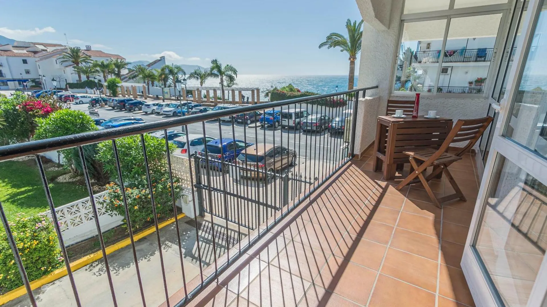Apartament Carabeo 3 Dorm Nerja