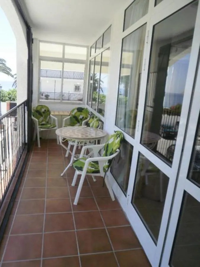 Carabeo 3 Dorm Nerja Apartment Spain